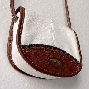 Vintage Liz Claiborne Small Faux Leather Saddle Bag Crossbody Purse-White/Brown